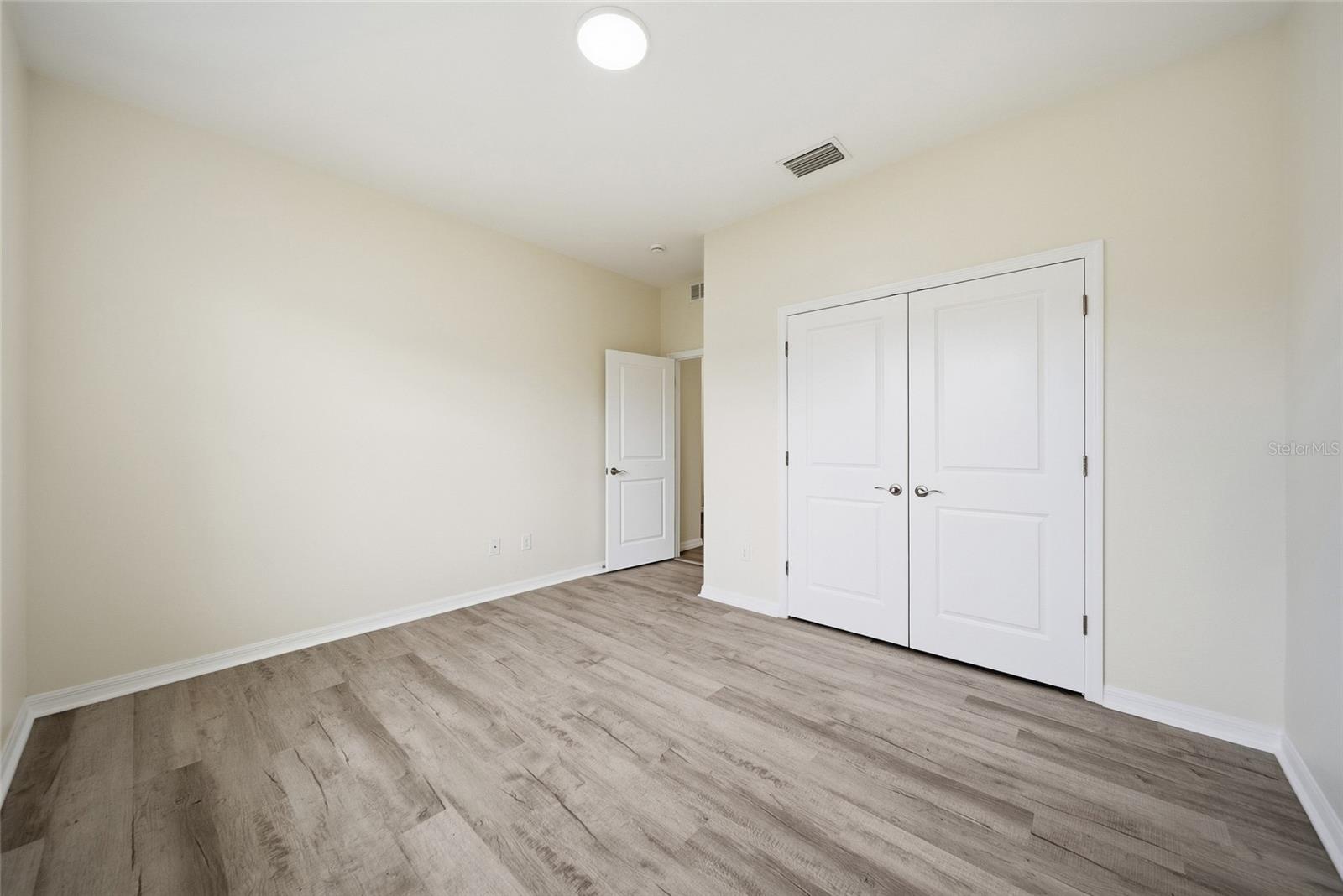 12542 Candleberry Cir Property Photo 24