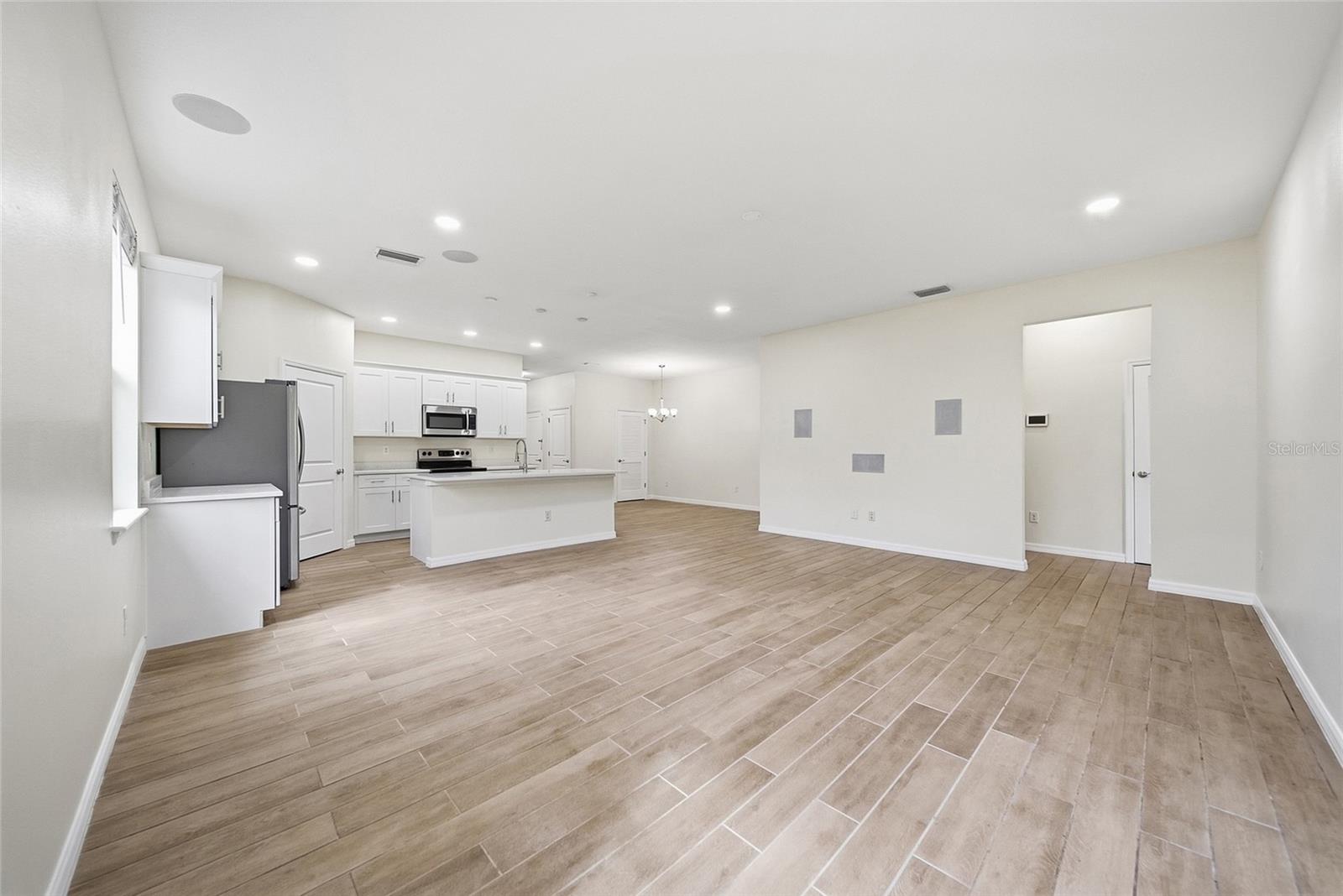 12542 Candleberry Cir Property Photo 33