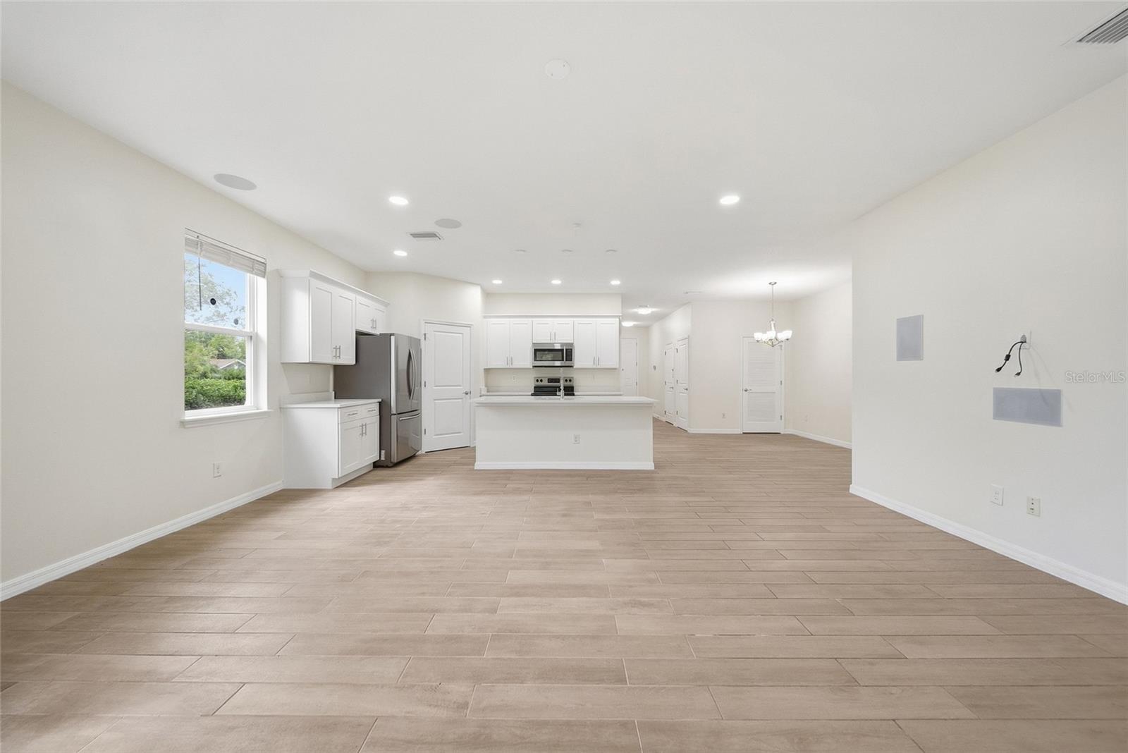 12542 Candleberry Cir Property Photo 34