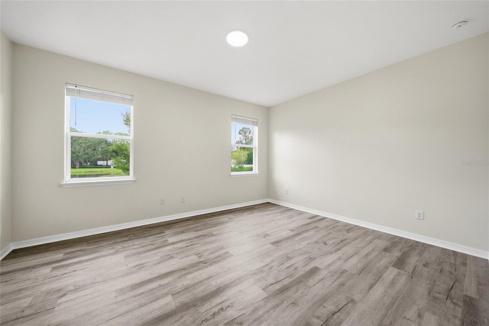 12542 Candleberry Cir Property Photo 36