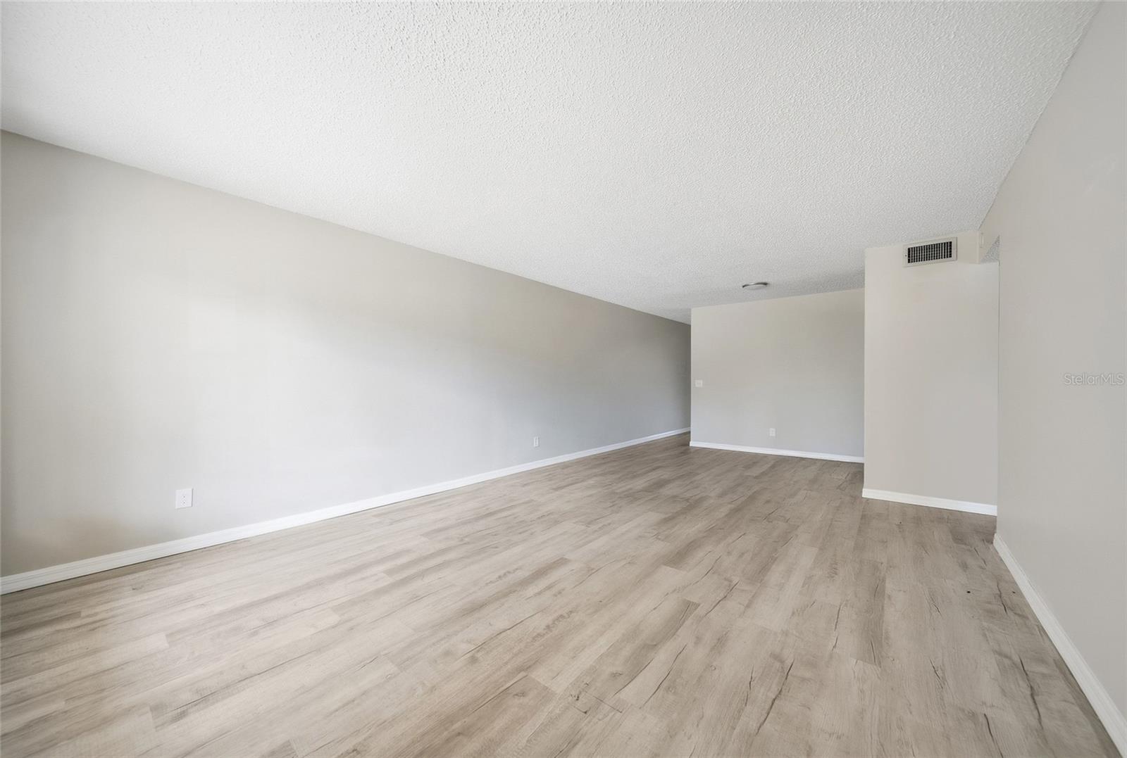 2466 Ecuadorian Way #16 Property Photo 14