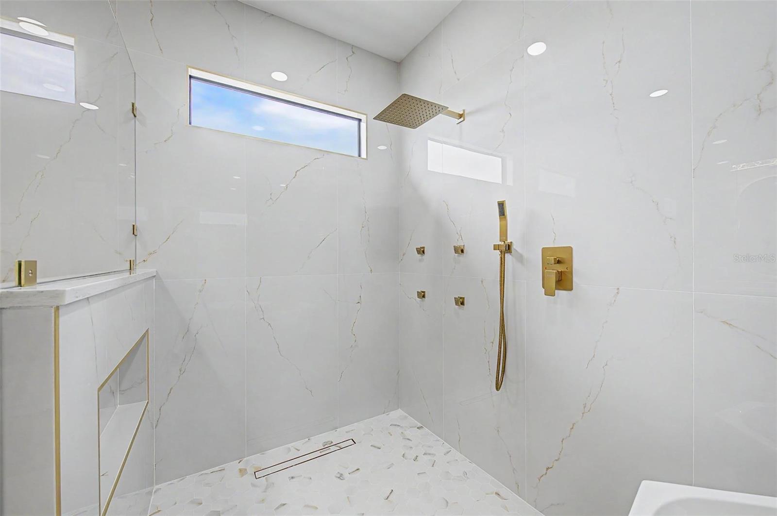 1809 Shore Acres Blvd Ne Property Photo 53