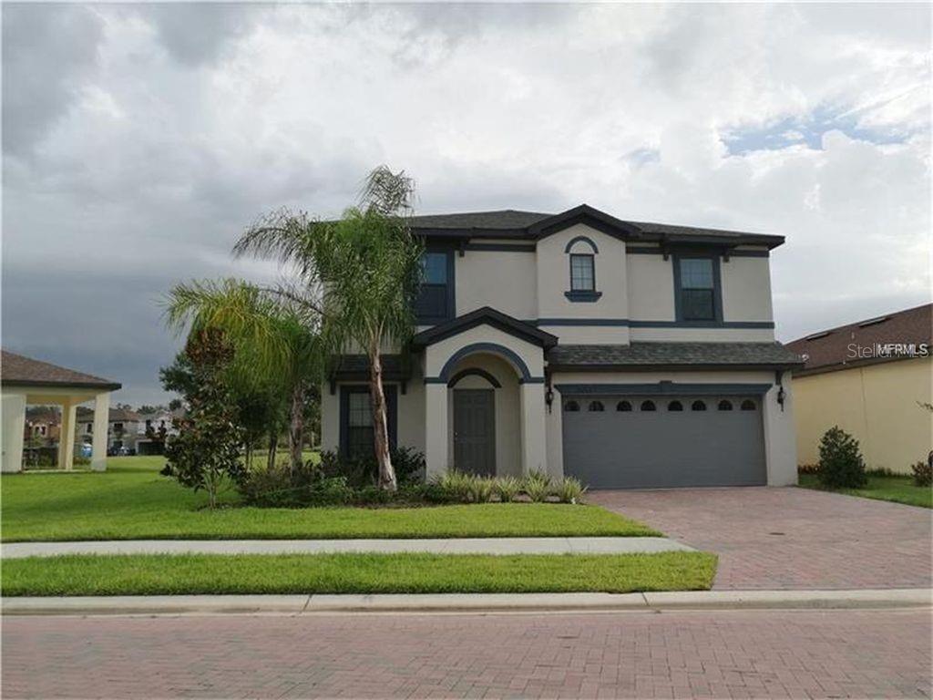 15213 ANTILLES ISLE LN Property Photo 1