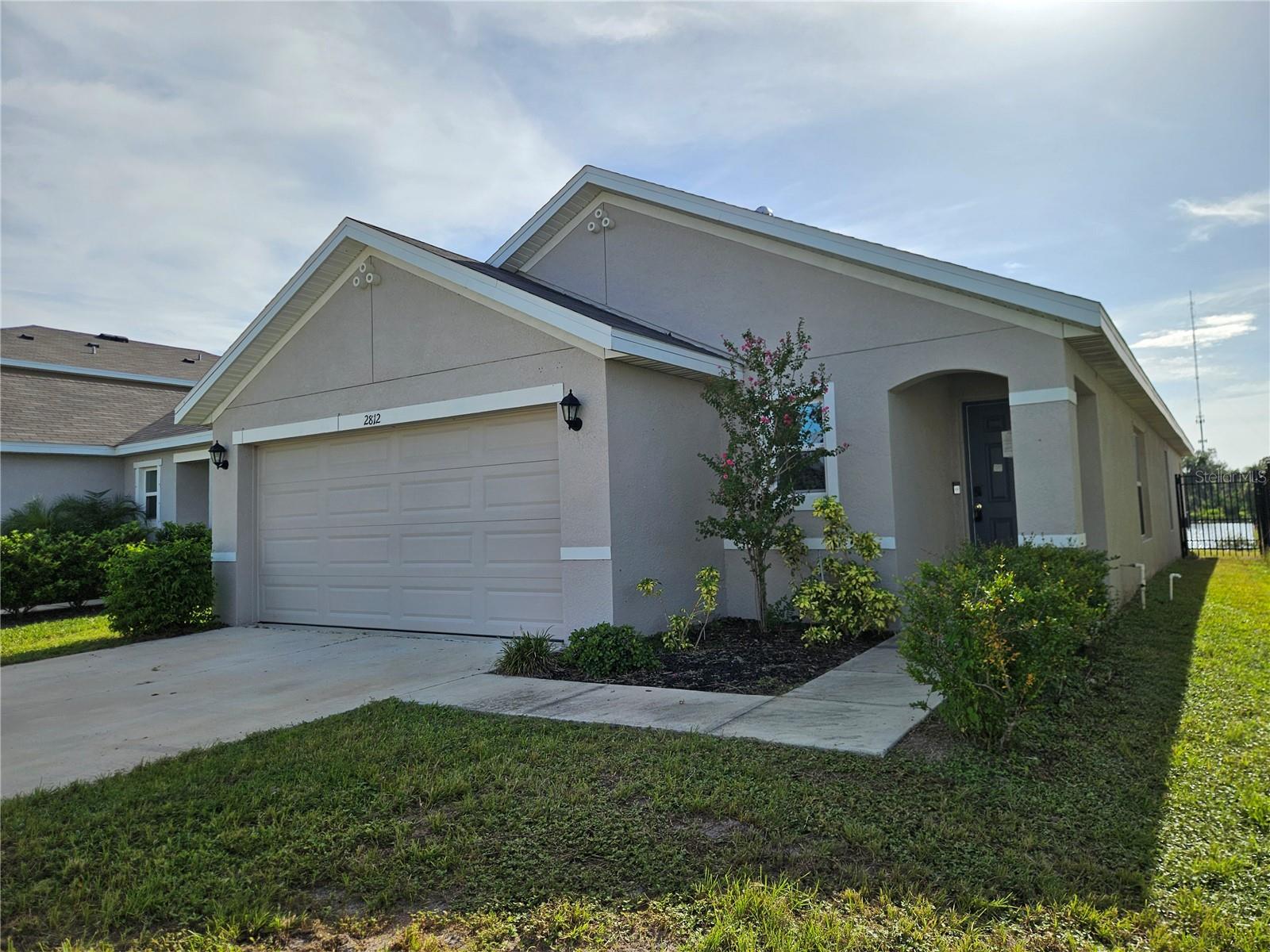 2812 ROCK SOUND ST Property Photo 1
