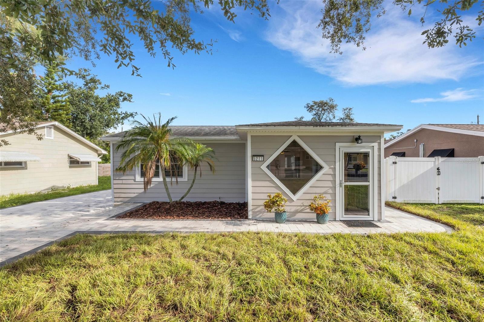 5211 48th Ter N Property Photo 1