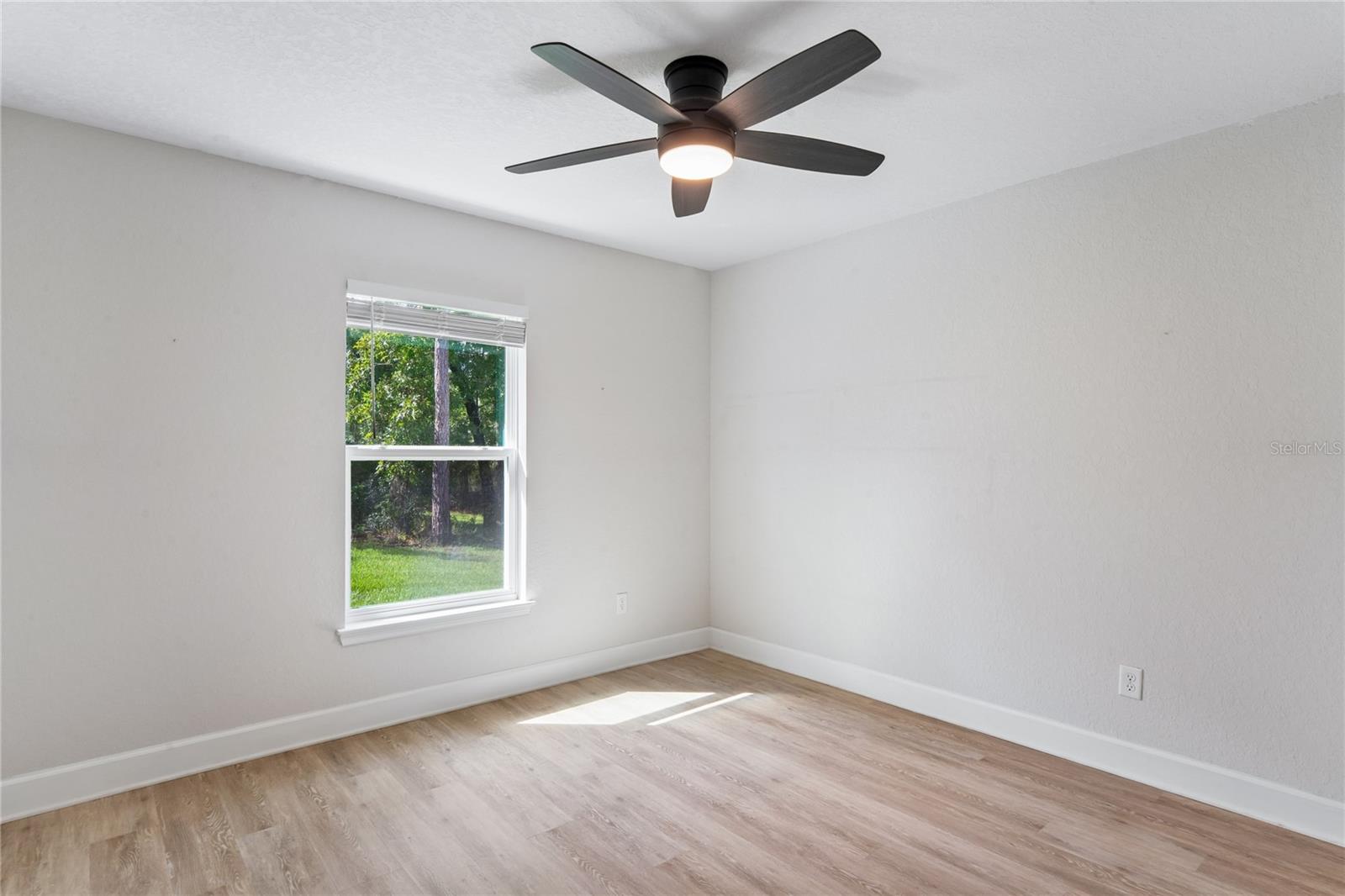 145 Linder Dr Property Photo 35