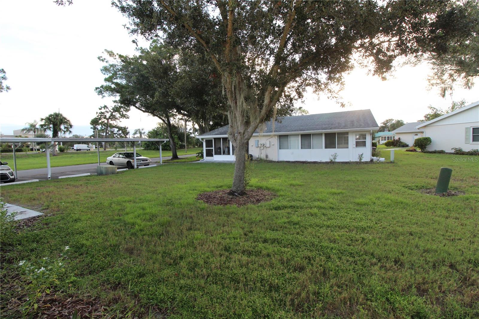 2202 Clubhouse Dr #182 Property Photo 23