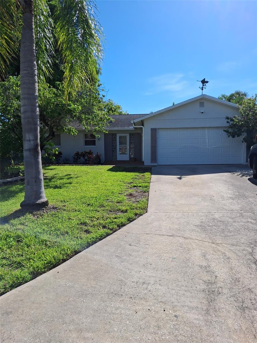344 Crosswinds Dr Property Photo 1