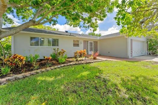 344 Crosswinds Dr Property Photo 3