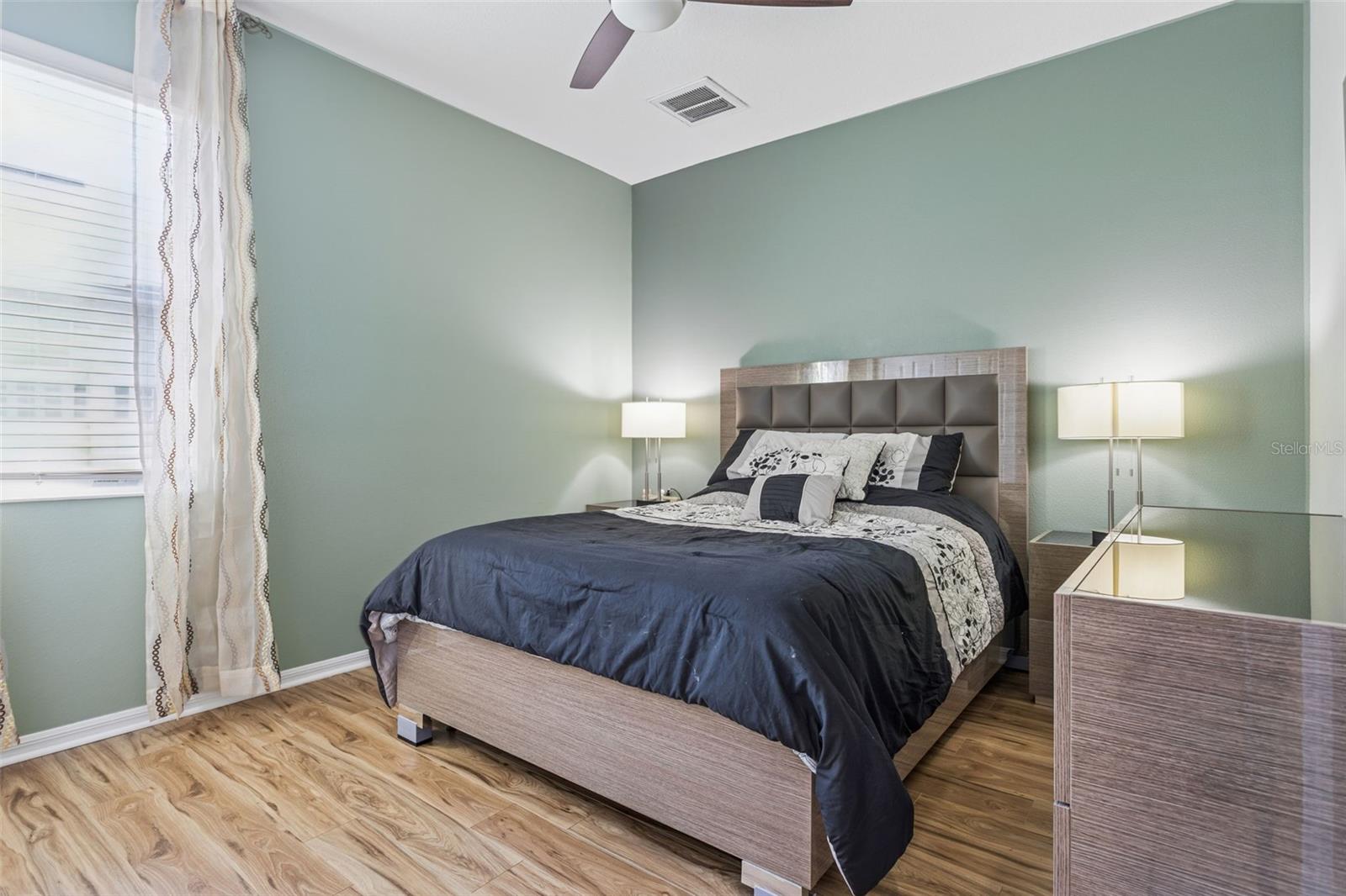 10112 Caraway Spice Ave Property Photo 14