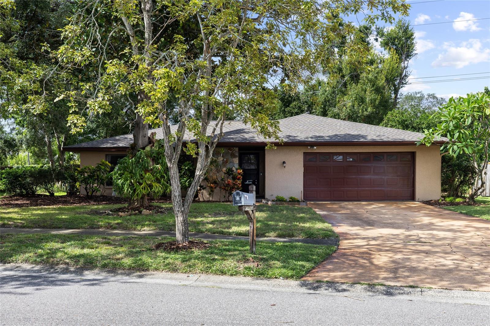 3307 Del Prado Ct Property Photo 1