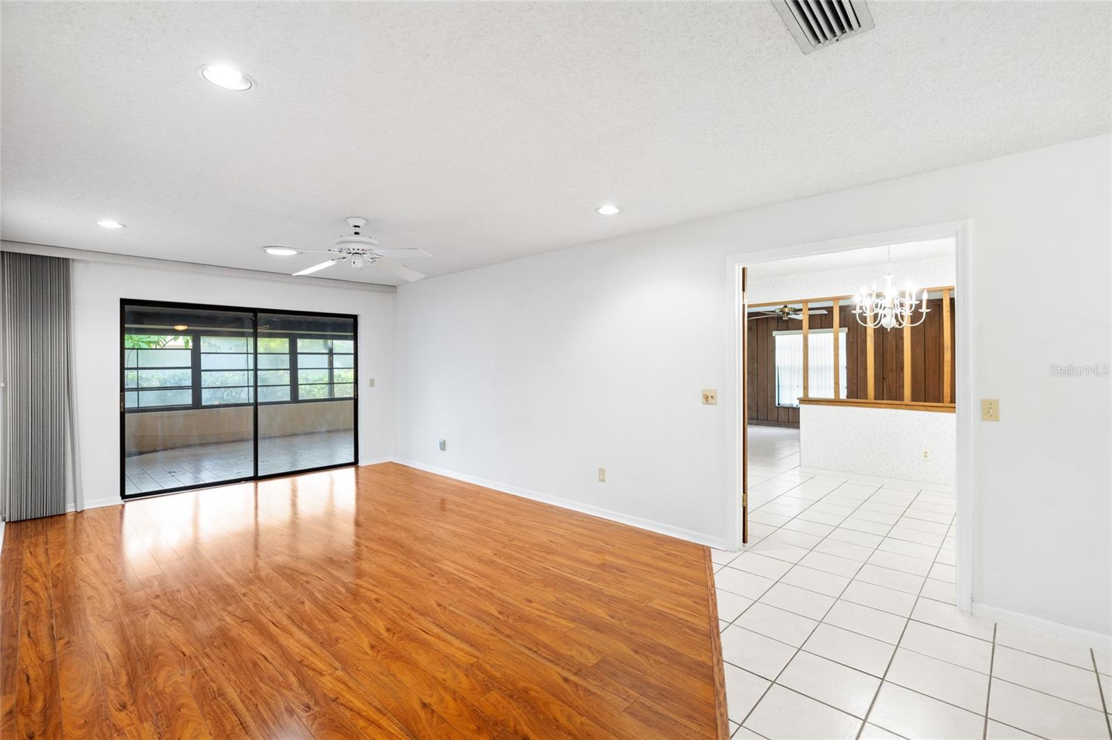3307 Del Prado Ct Property Photo 10