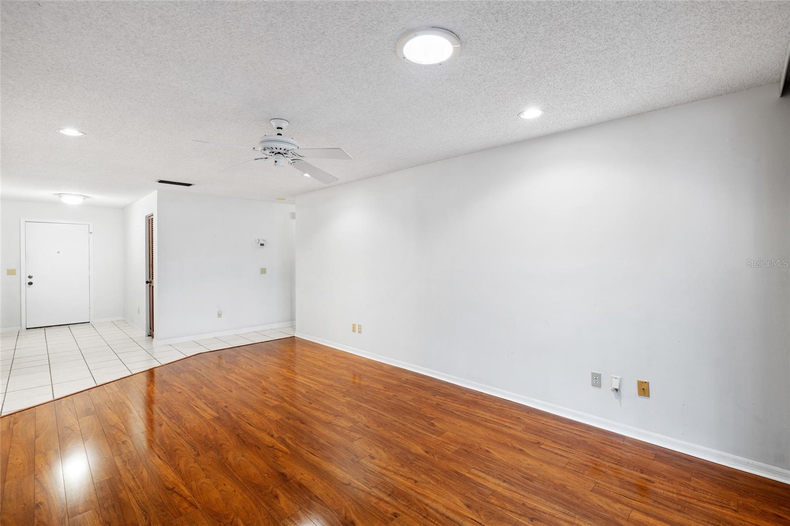 3307 Del Prado Ct Property Photo 11