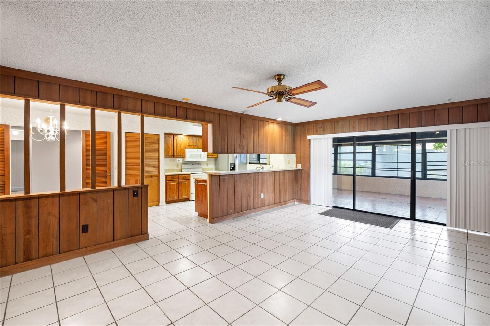 3307 Del Prado Ct Property Photo 20