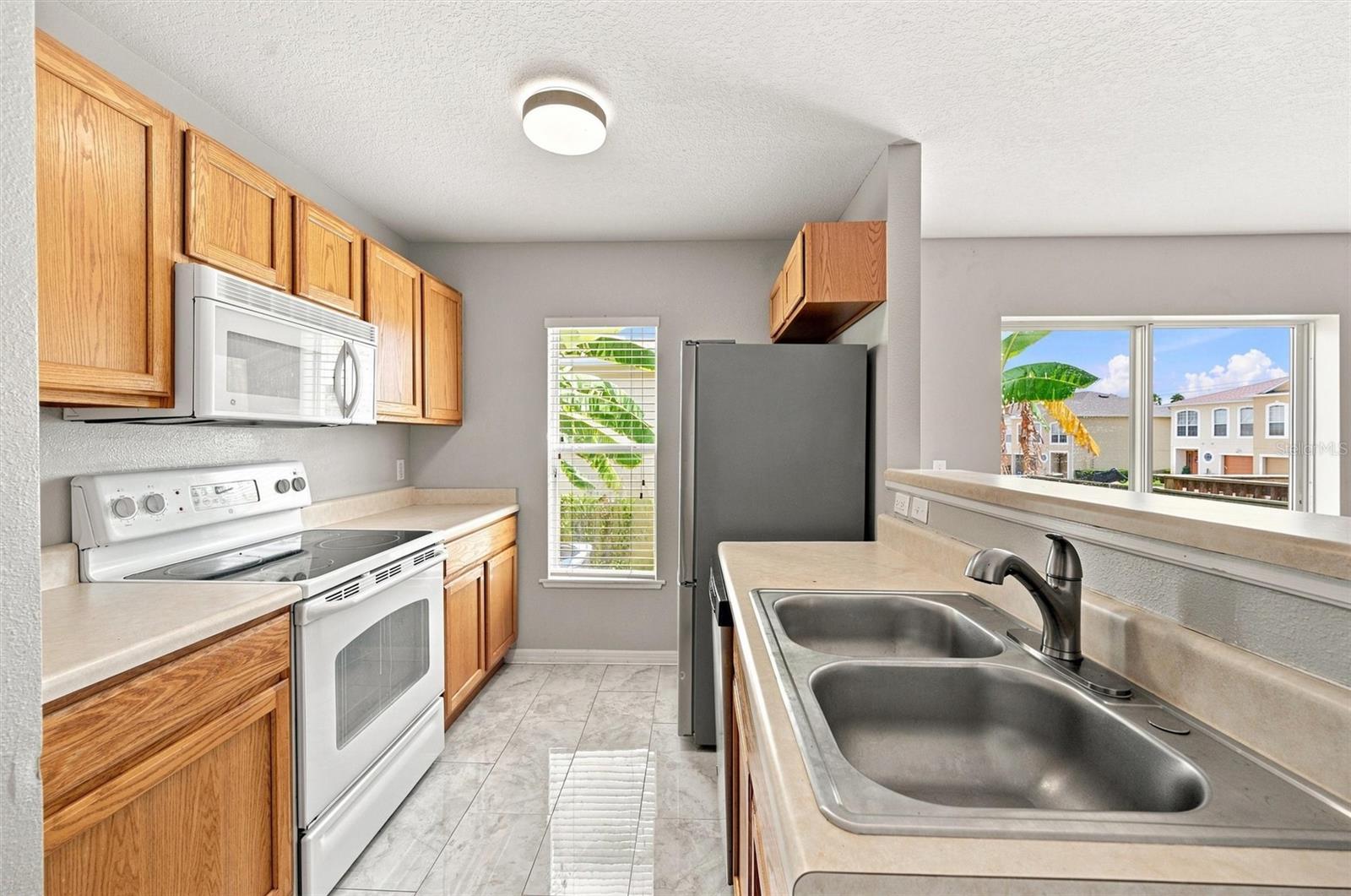 3805 Exeter Ln Property Photo 15