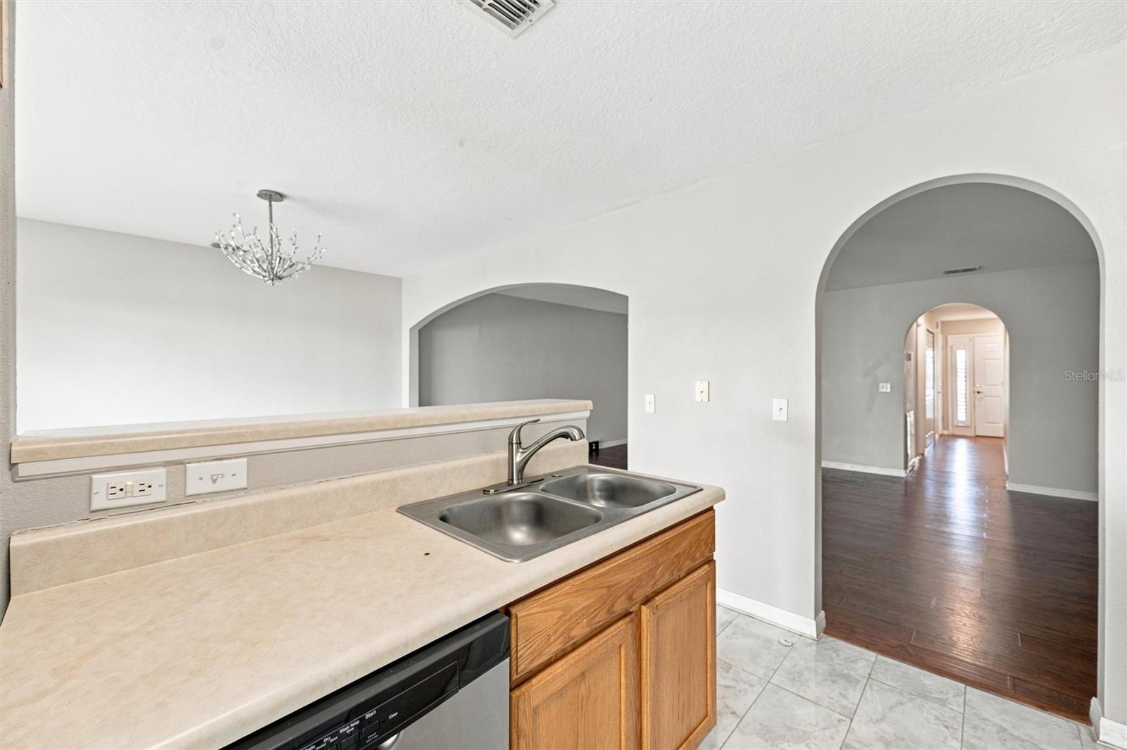 3805 Exeter Ln Property Photo 23