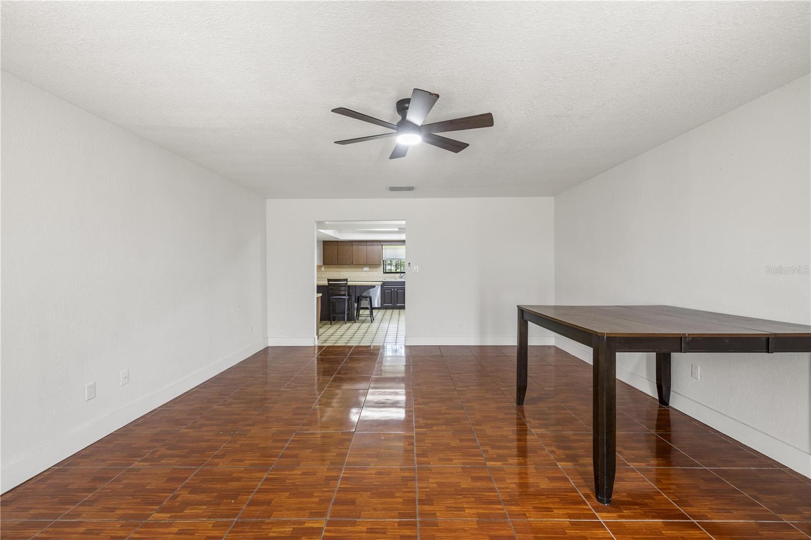 4803 Ehrlich Rd #b Property Photo 14