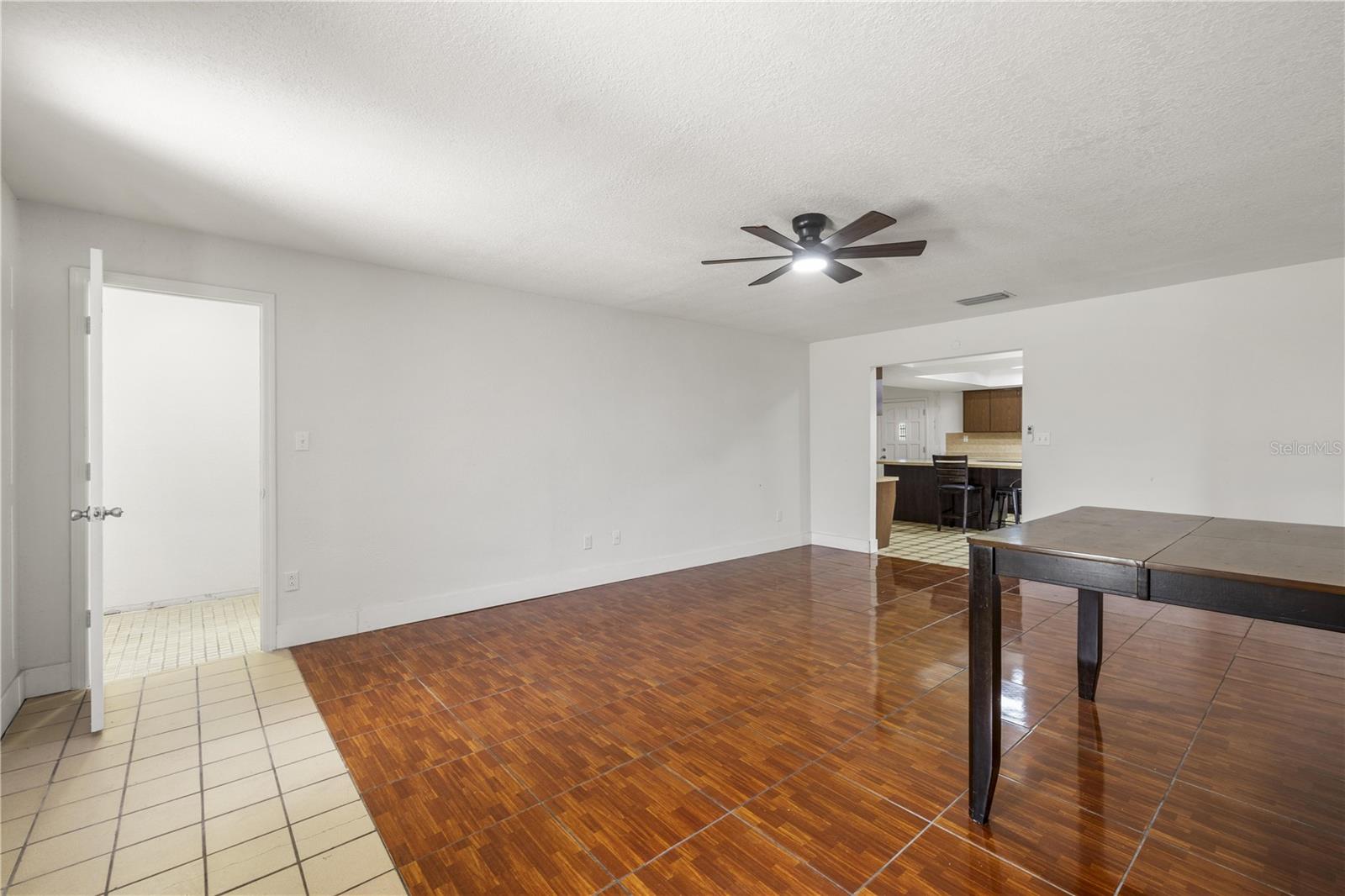 4803 Ehrlich Rd #b Property Photo 15