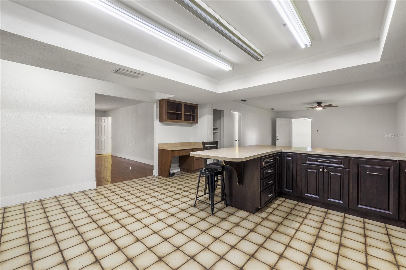4803 Ehrlich Rd #b Property Photo 21