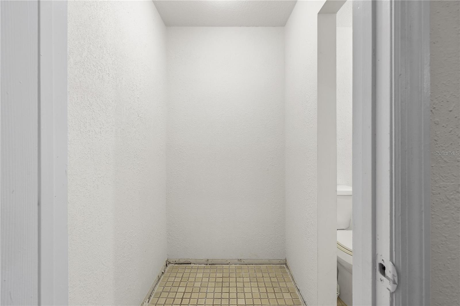 4803 Ehrlich Rd #b Property Photo 34