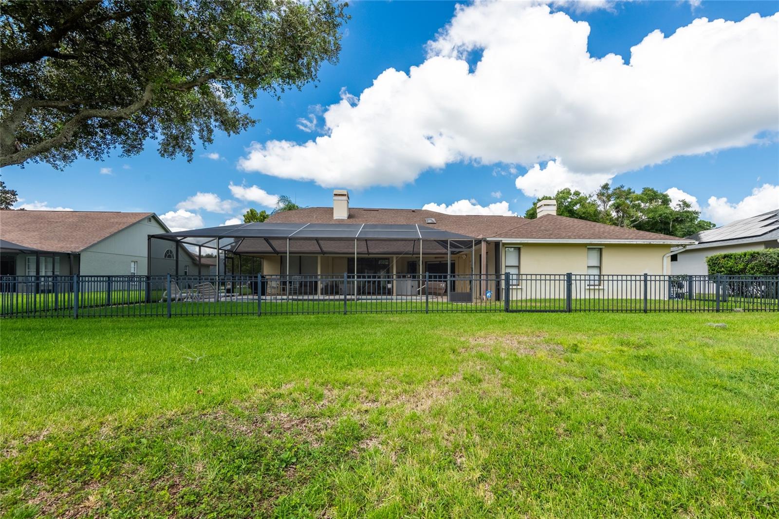 17509 Tally Ho Ct Property Photo 6