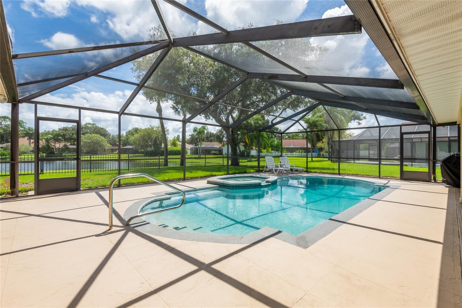 17509 Tally Ho Ct Property Photo 9