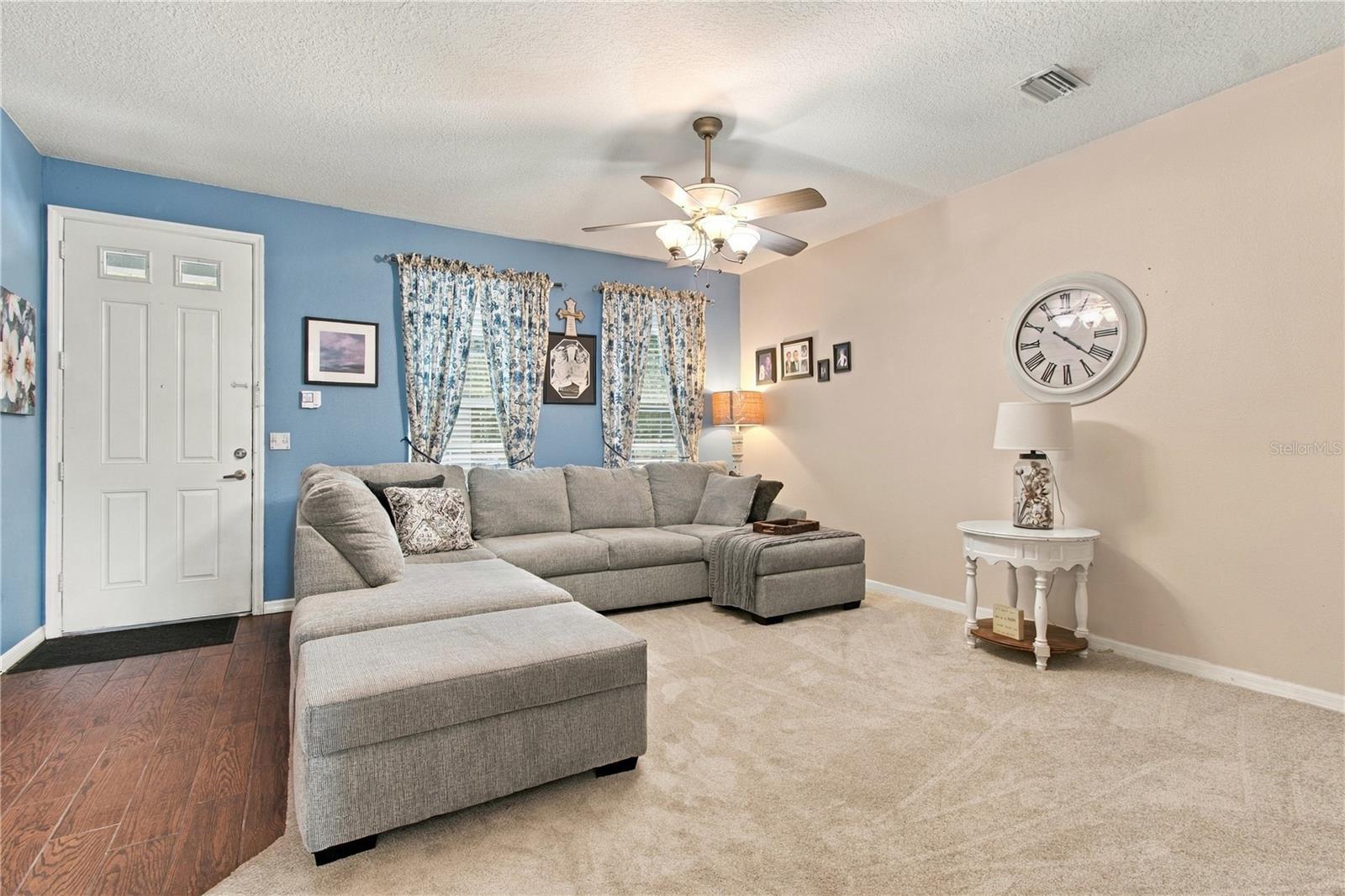 34906 Teeview Ln Property Photo 2