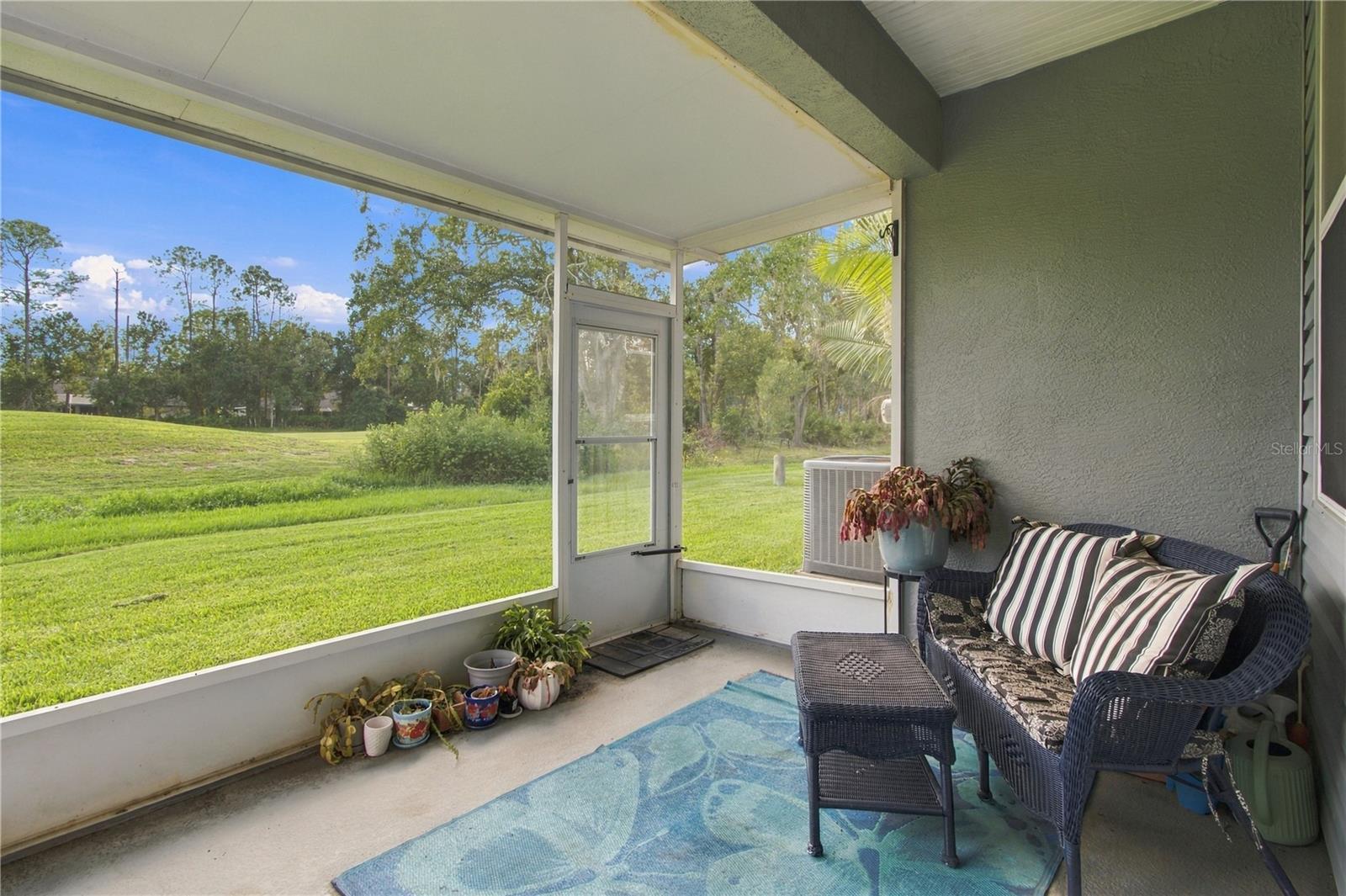 34906 Teeview Ln Property Photo 4