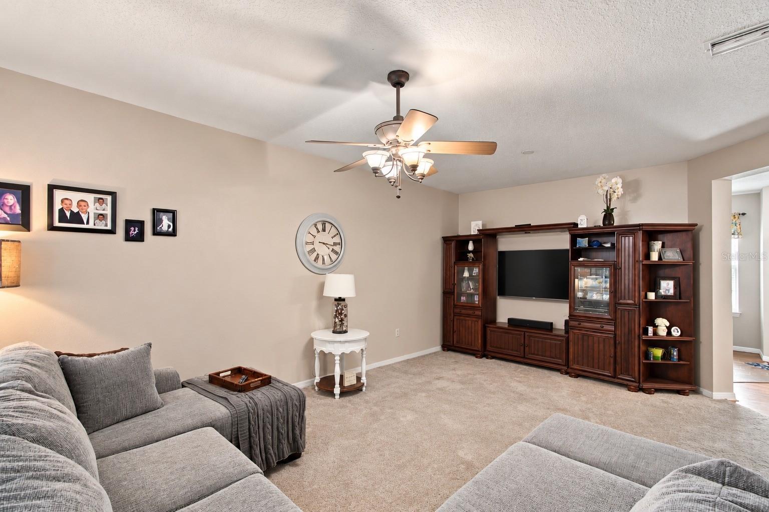 34906 Teeview Ln Property Photo 10
