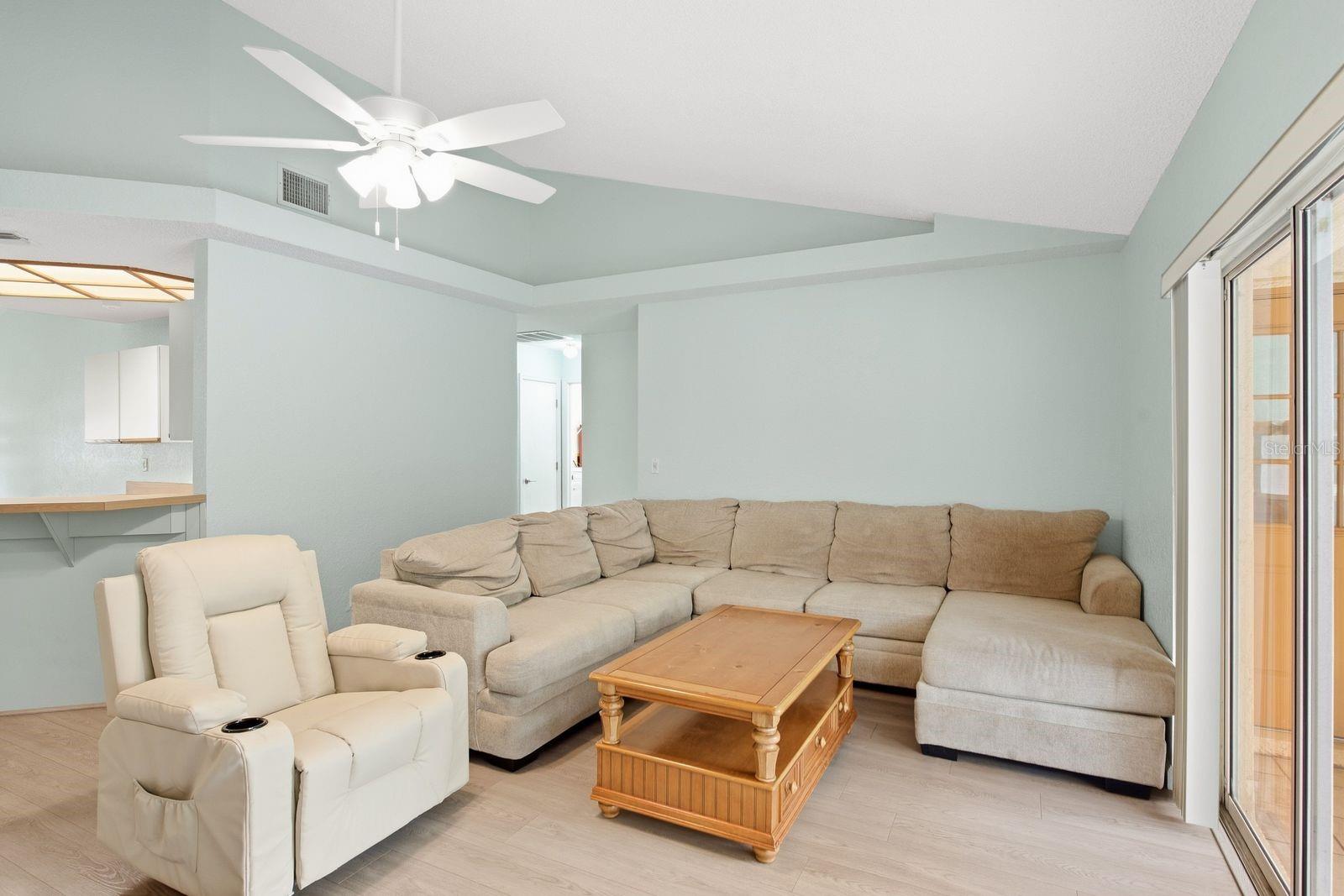 5955 107th Ter N Property Photo 9