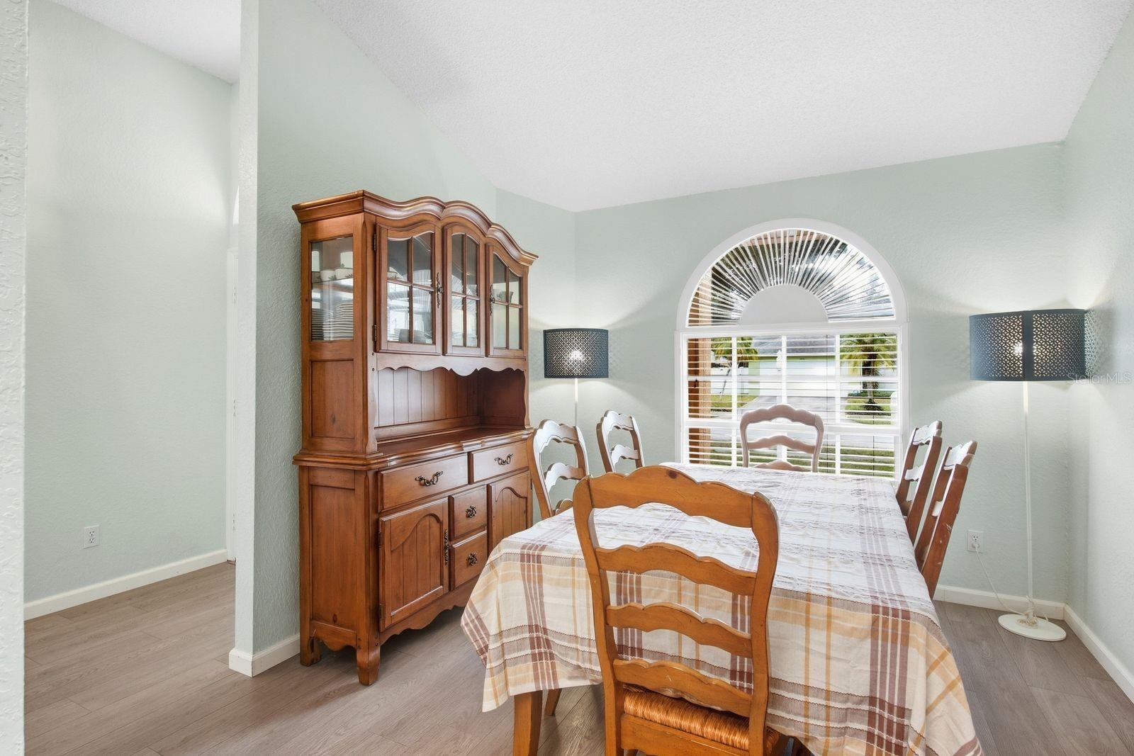 5955 107th Ter N Property Photo 13