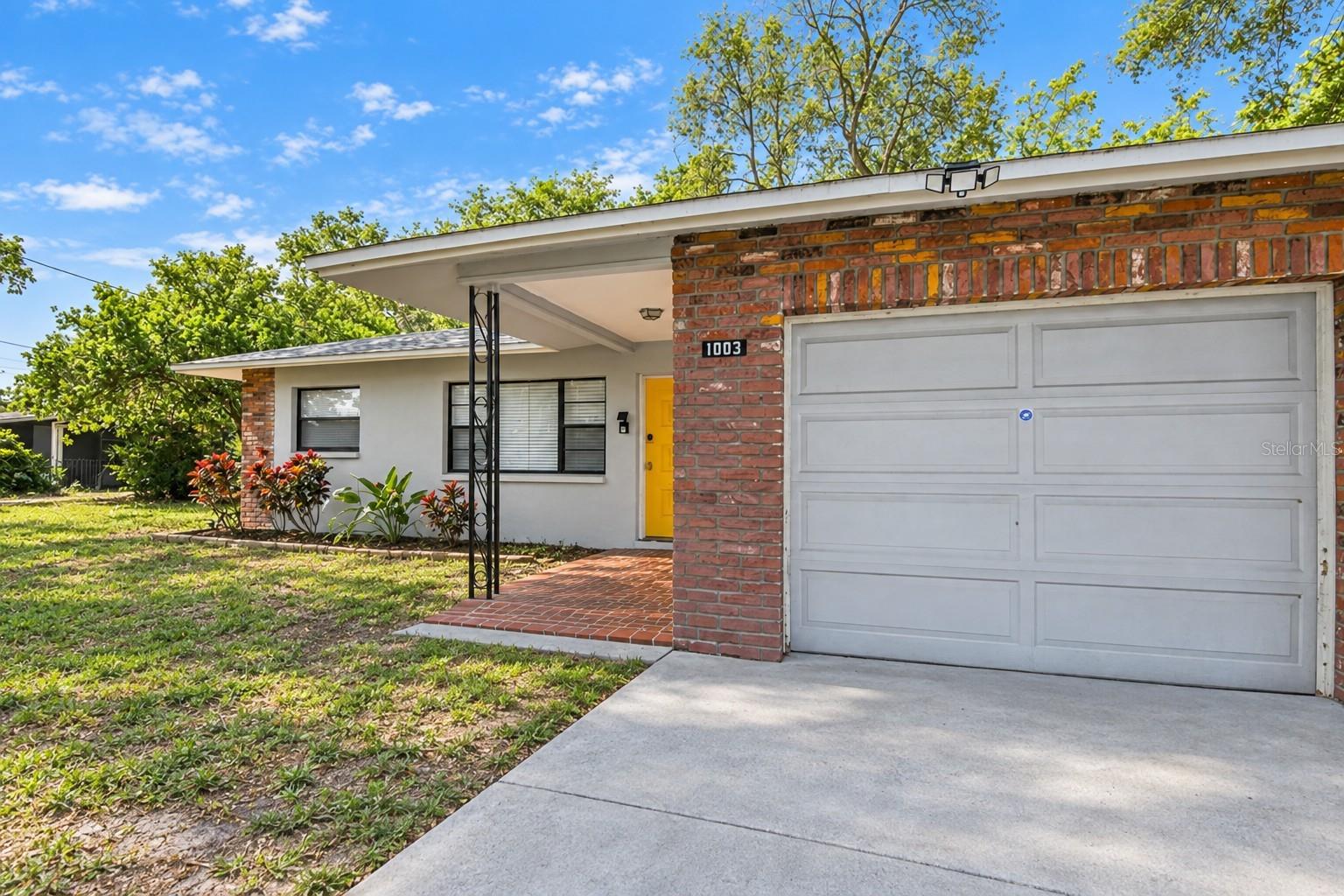 1003 ENGMAN ST Property Photo 1