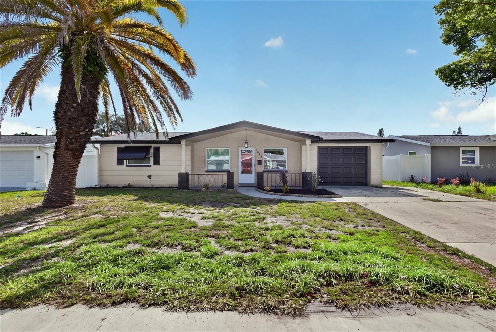 1440 Normandy Blvd Property Photo 3