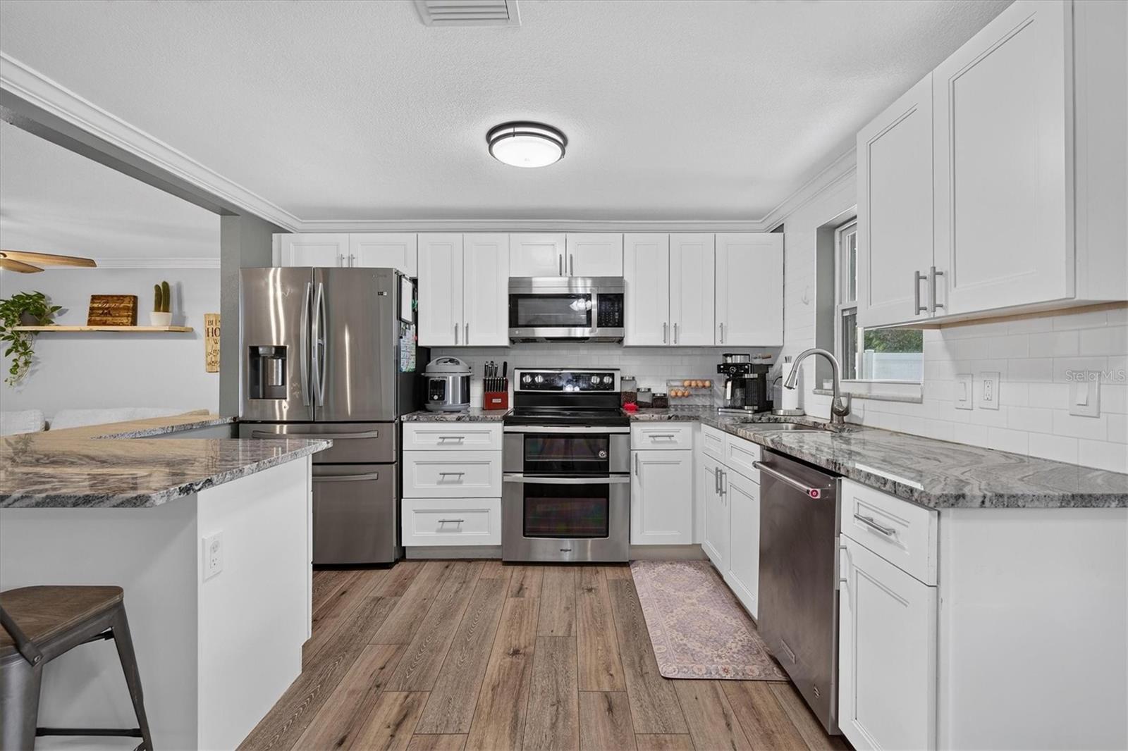 1440 Normandy Blvd Property Photo 10