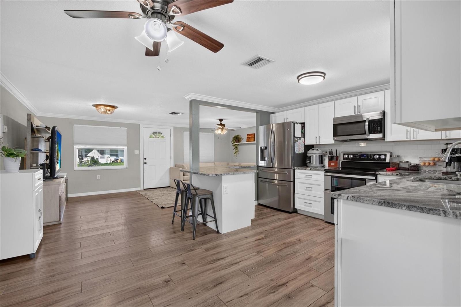1440 Normandy Blvd Property Photo 12