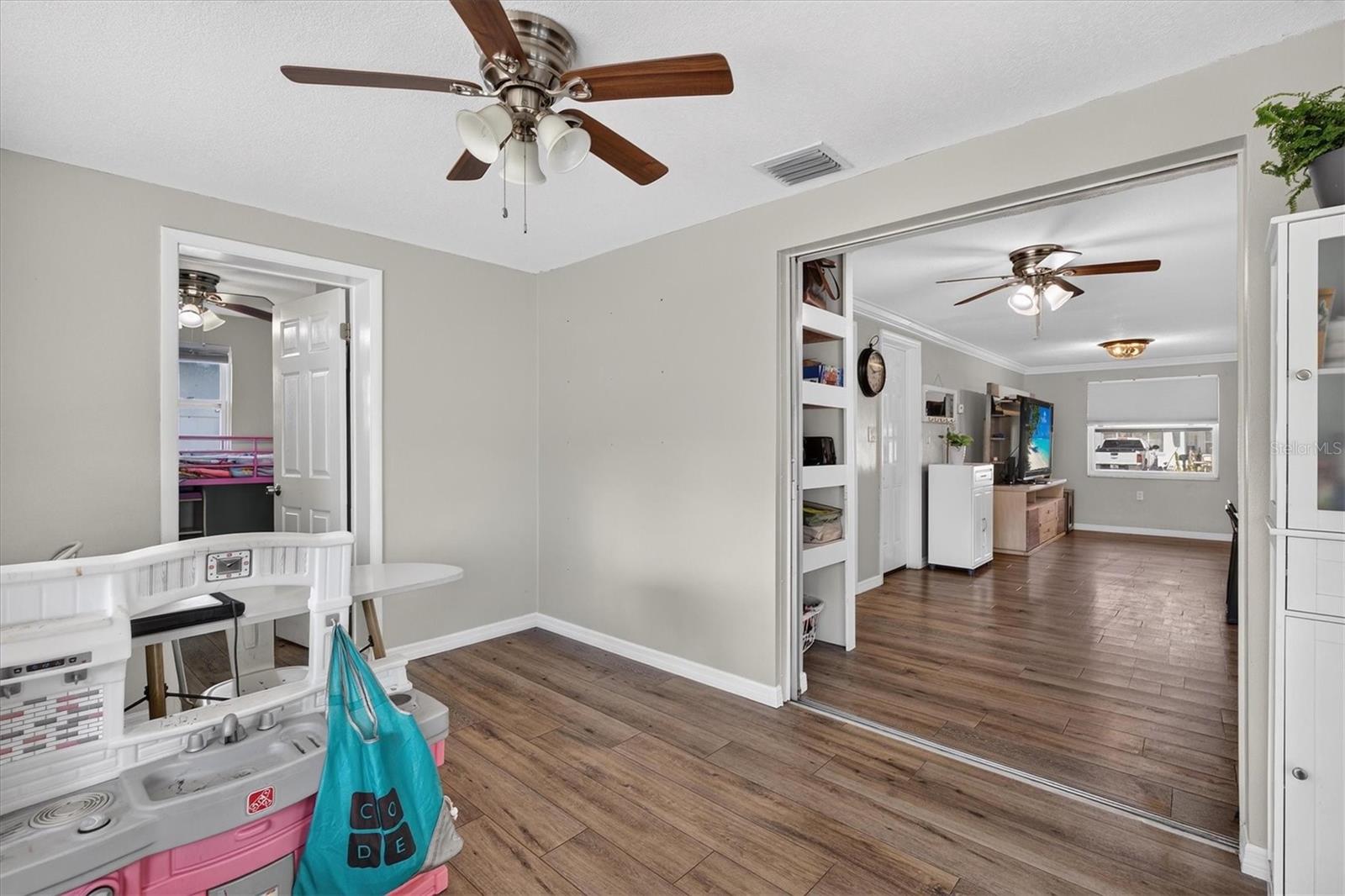 1440 Normandy Blvd Property Photo 23