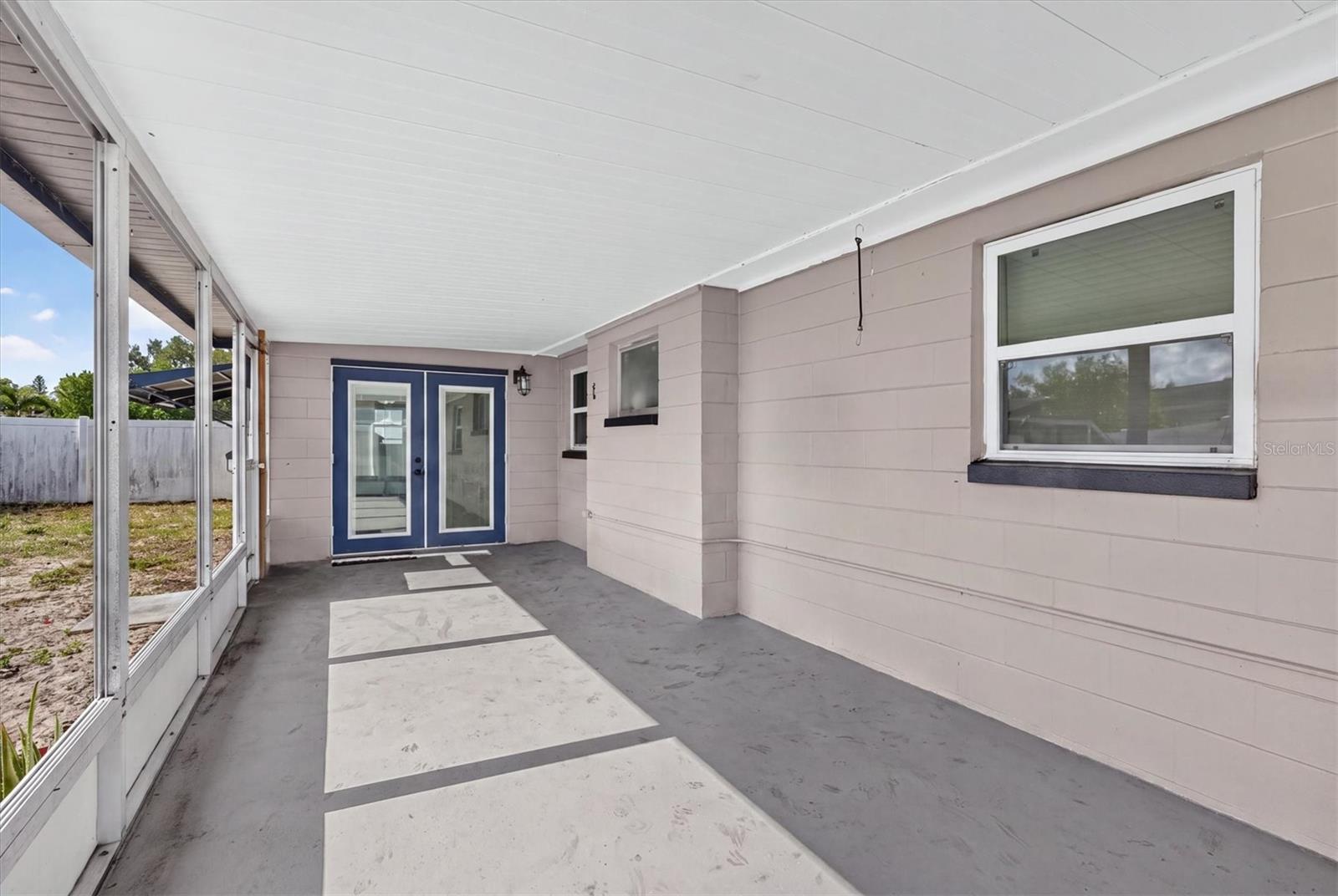1440 Normandy Blvd Property Photo 27