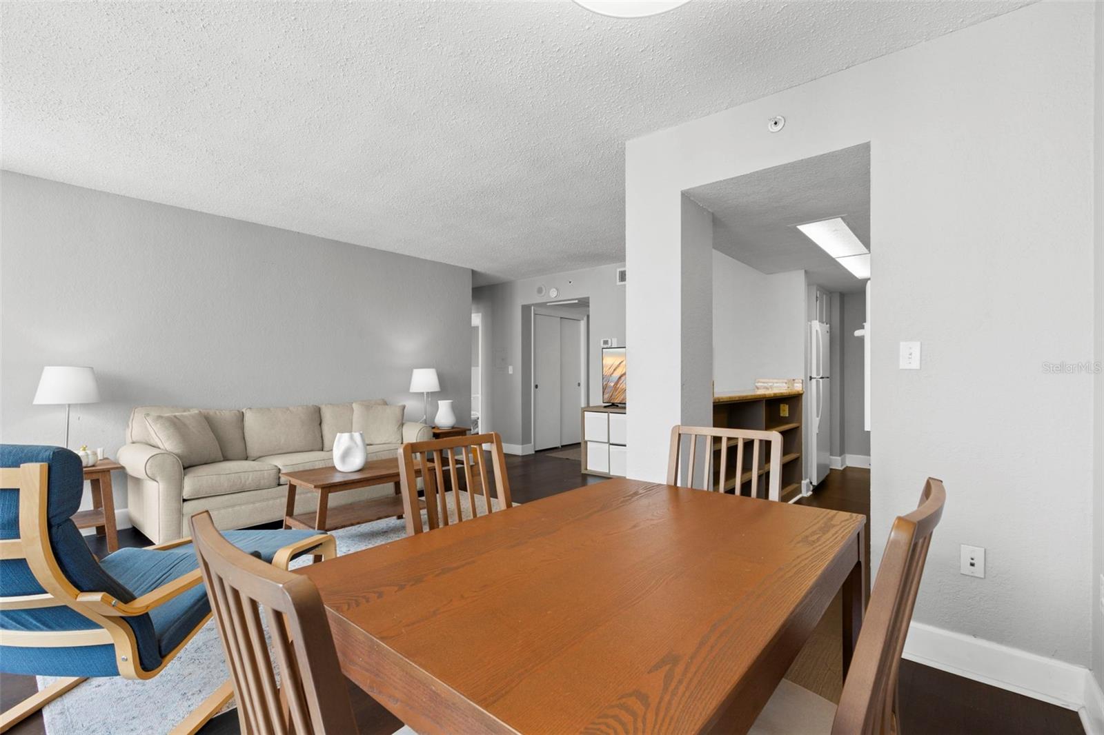 470 3rd St S #612 Property Photo 11