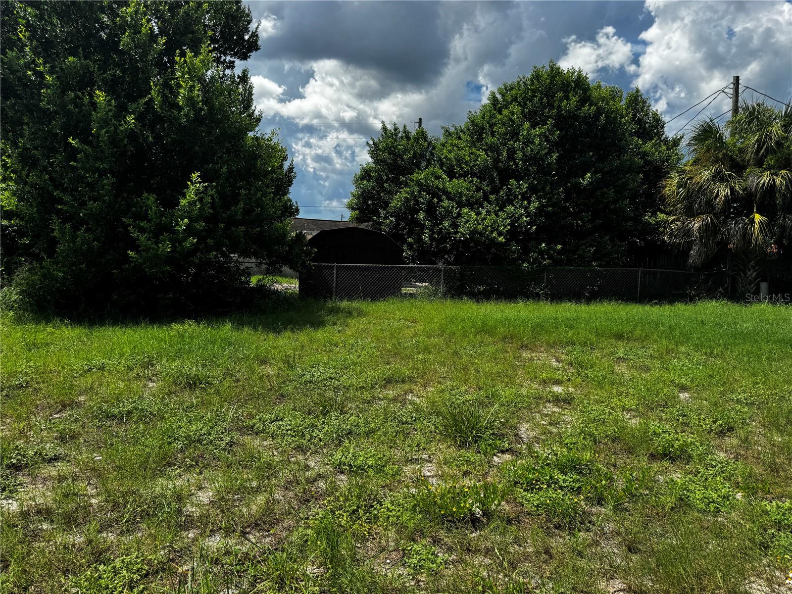 7306 Windsor St Property Photo 13