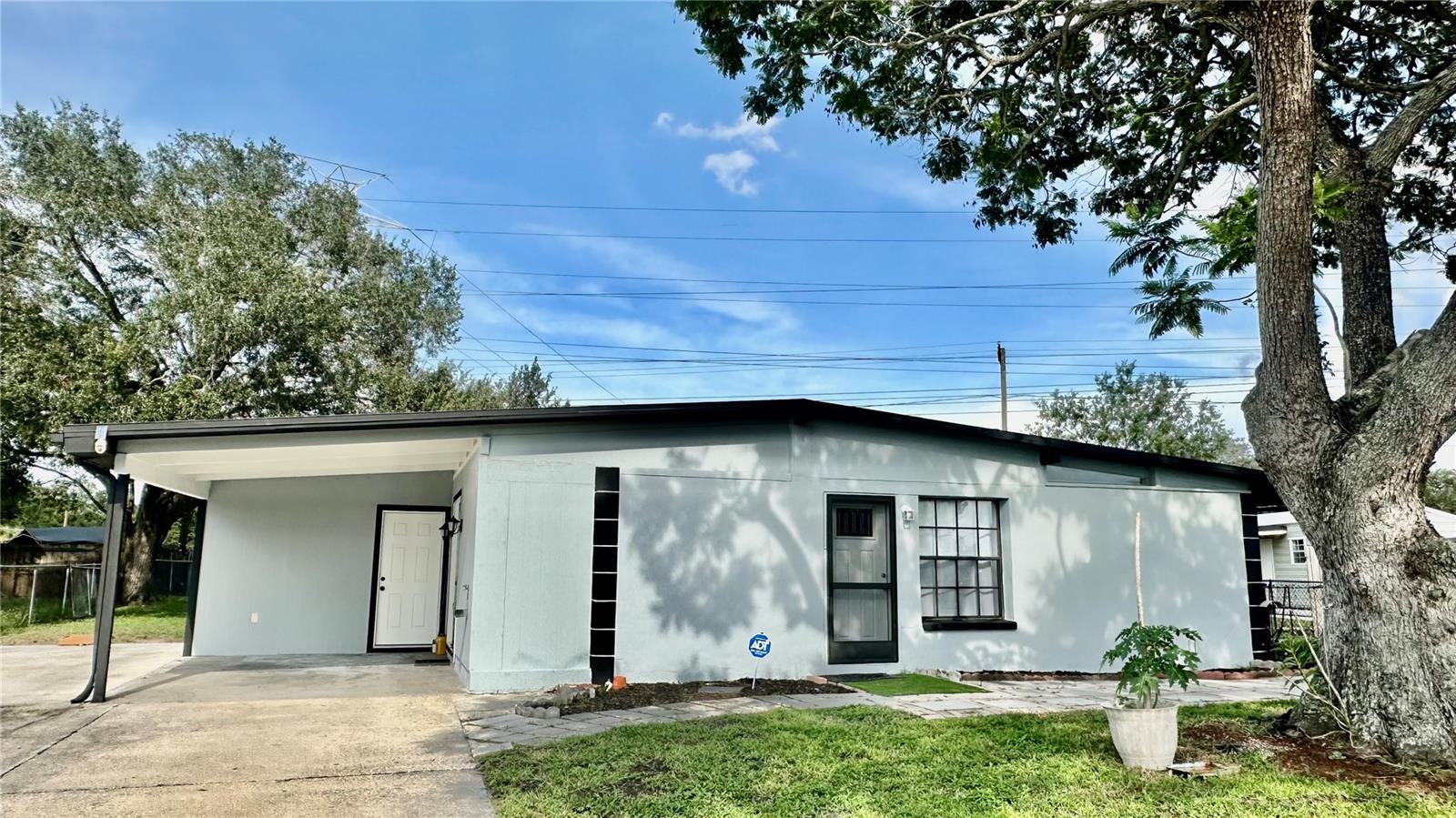 1312 Windsor Way Property Photo 1