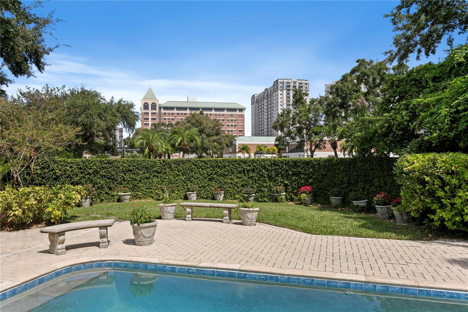 902 Anchorage Rd Property Photo 7