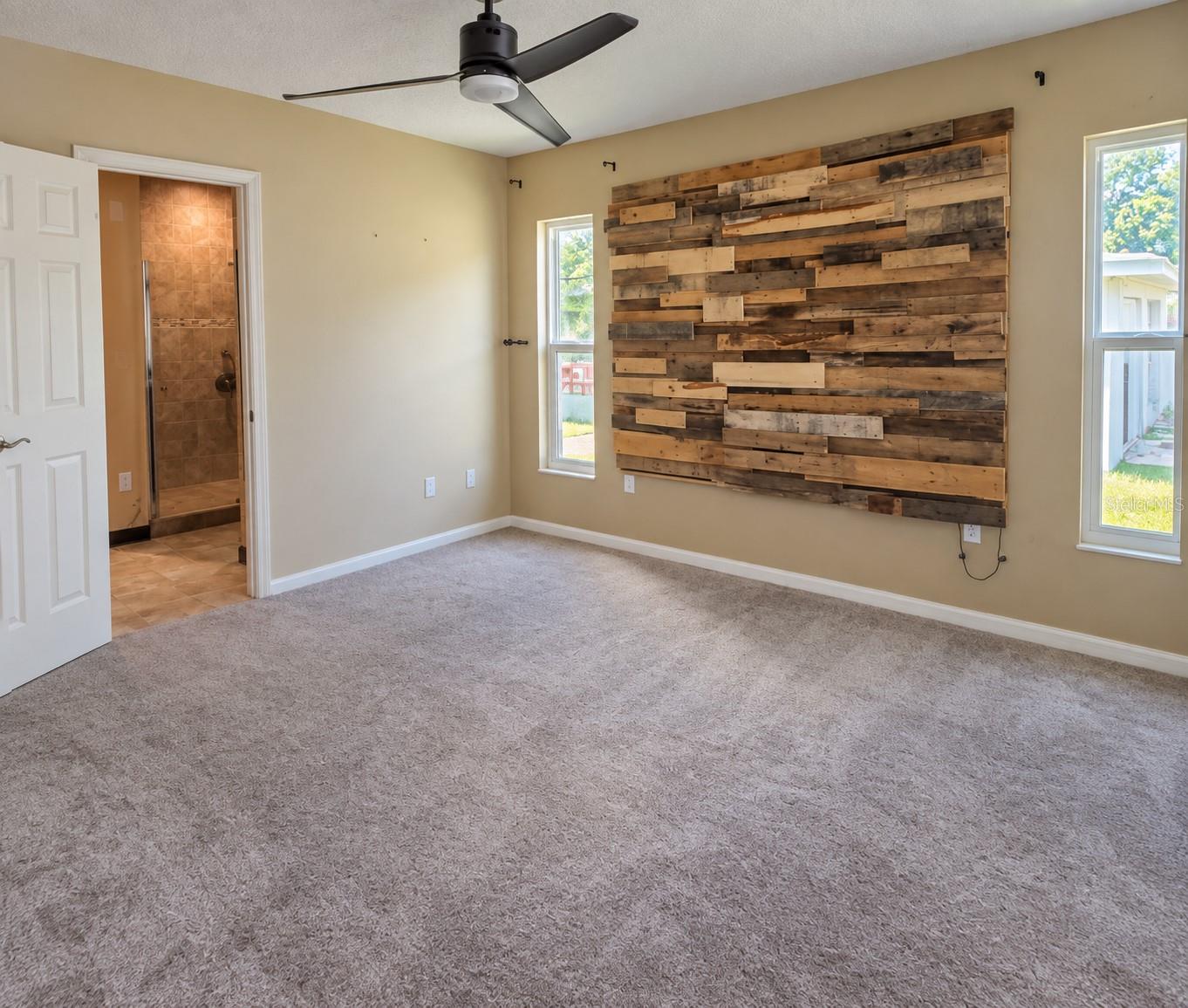 4723 Busti Dr Property Photo 6
