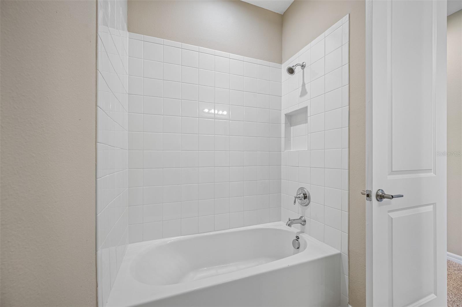 2788 Leafwing Ct Property Photo 4
