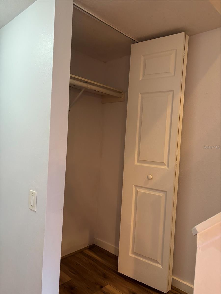 11428 Bay St Ne Property Photo 7