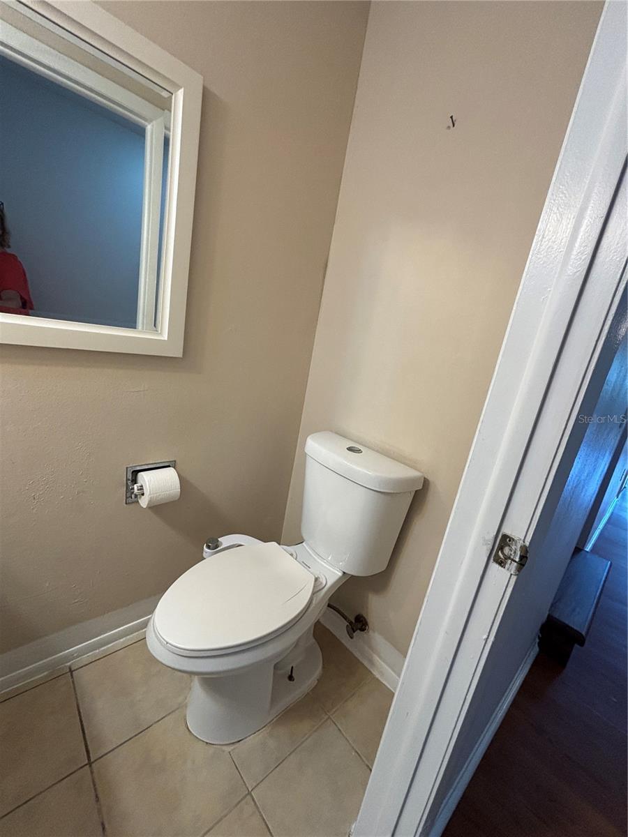 11428 Bay St Ne Property Photo 9