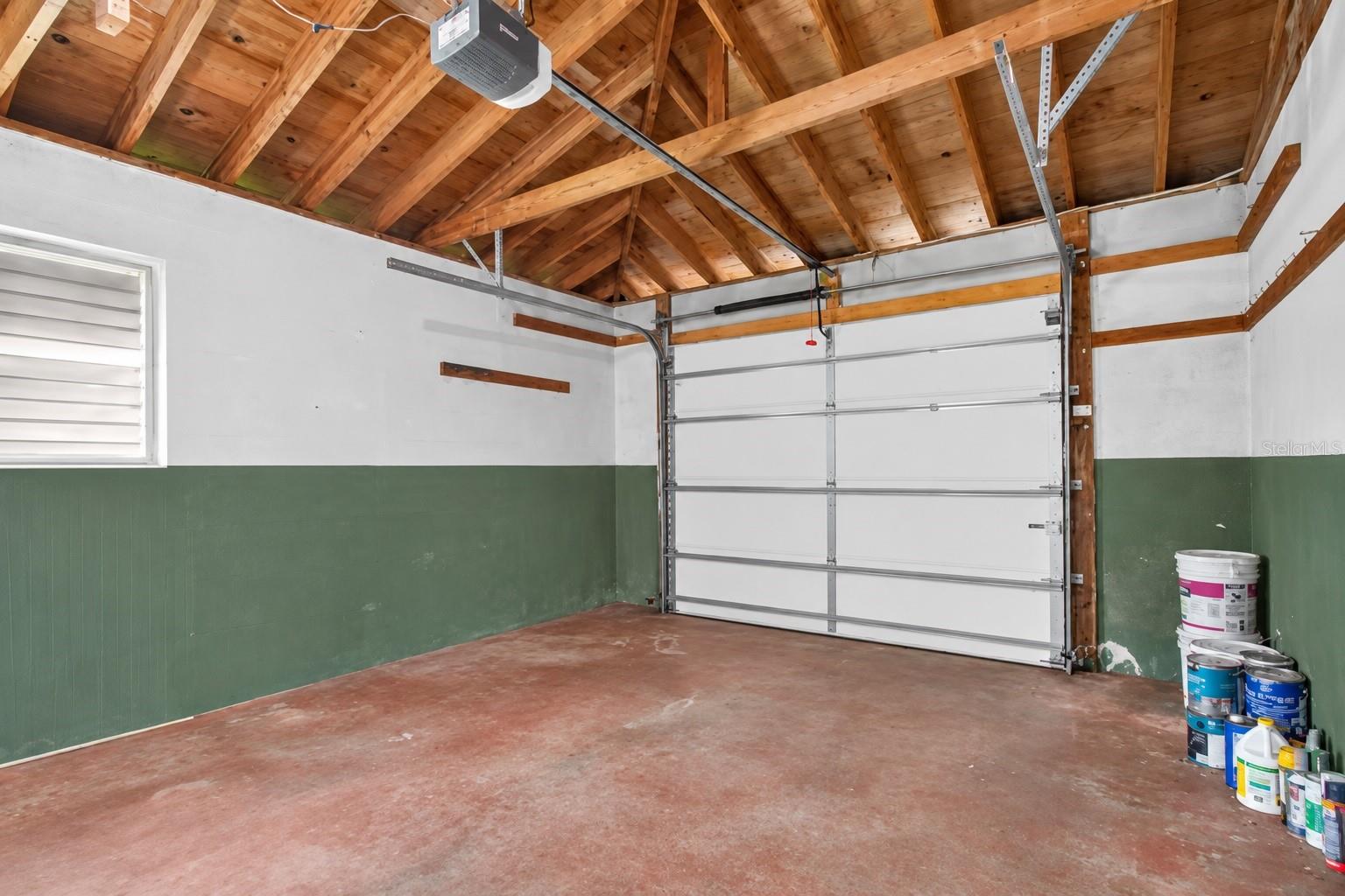 961 Lyndhurst St Property Photo 38