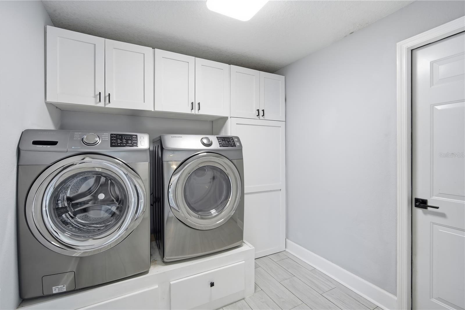 2707 W Kenmore Ave Property Photo 12