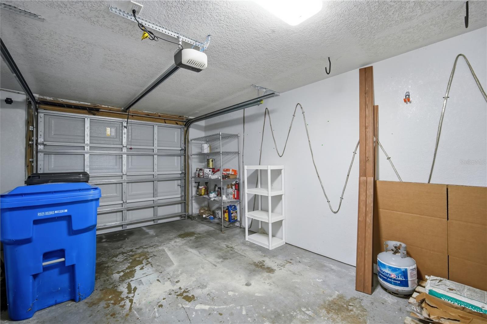 2707 W Kenmore Ave Property Photo 21