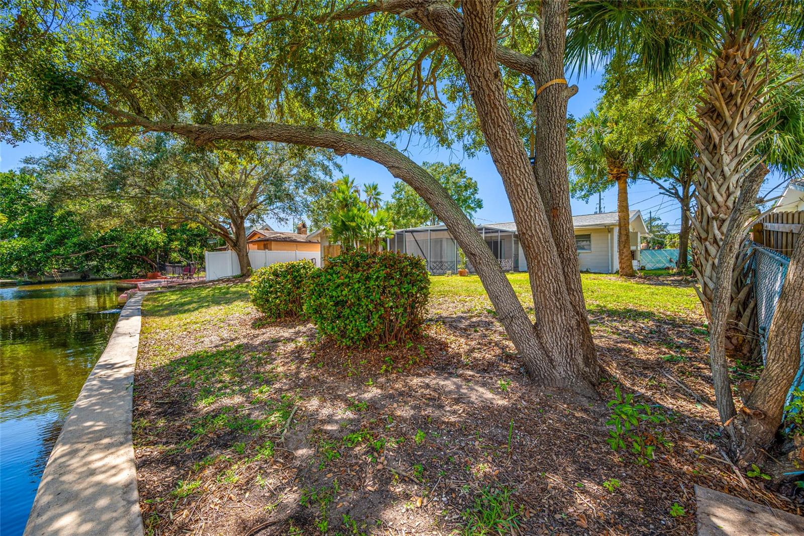 1367 Indian Rocks Rd S Property Photo 26