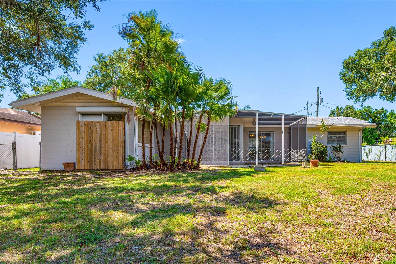 1367 Indian Rocks Rd S Property Photo 29